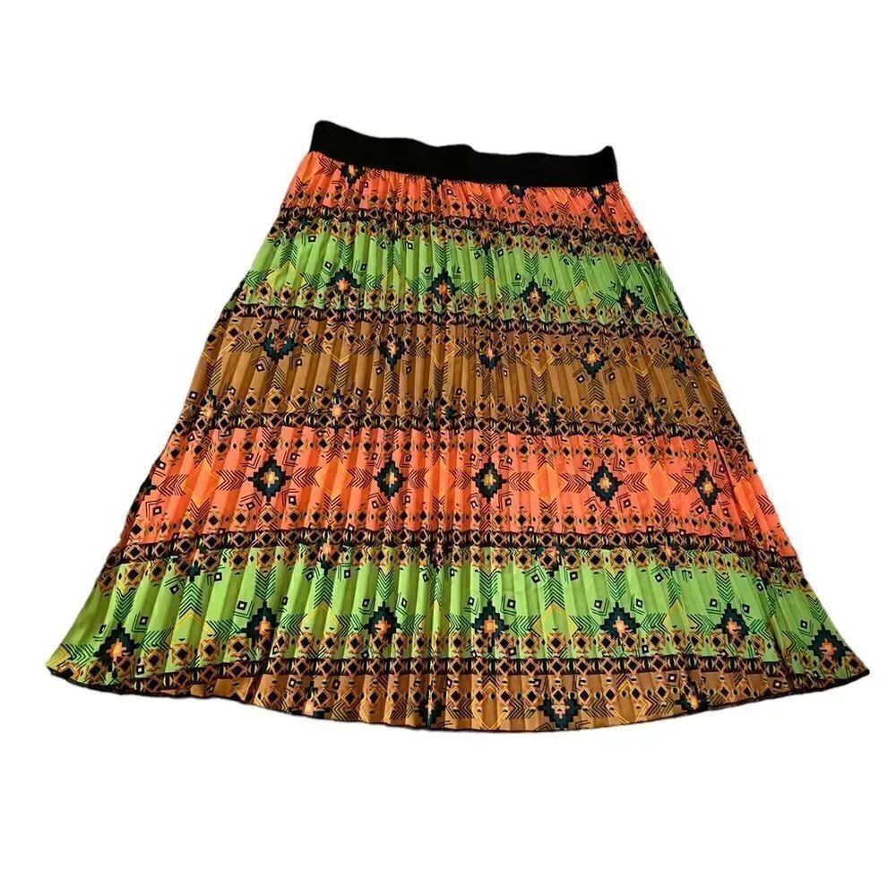LuLaRoe Skirt Jill Accordion Pleats Size Medium
